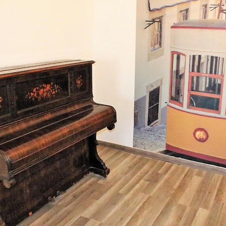 Santos Deluxe Apartment Lisboa Εξωτερικό φωτογραφία